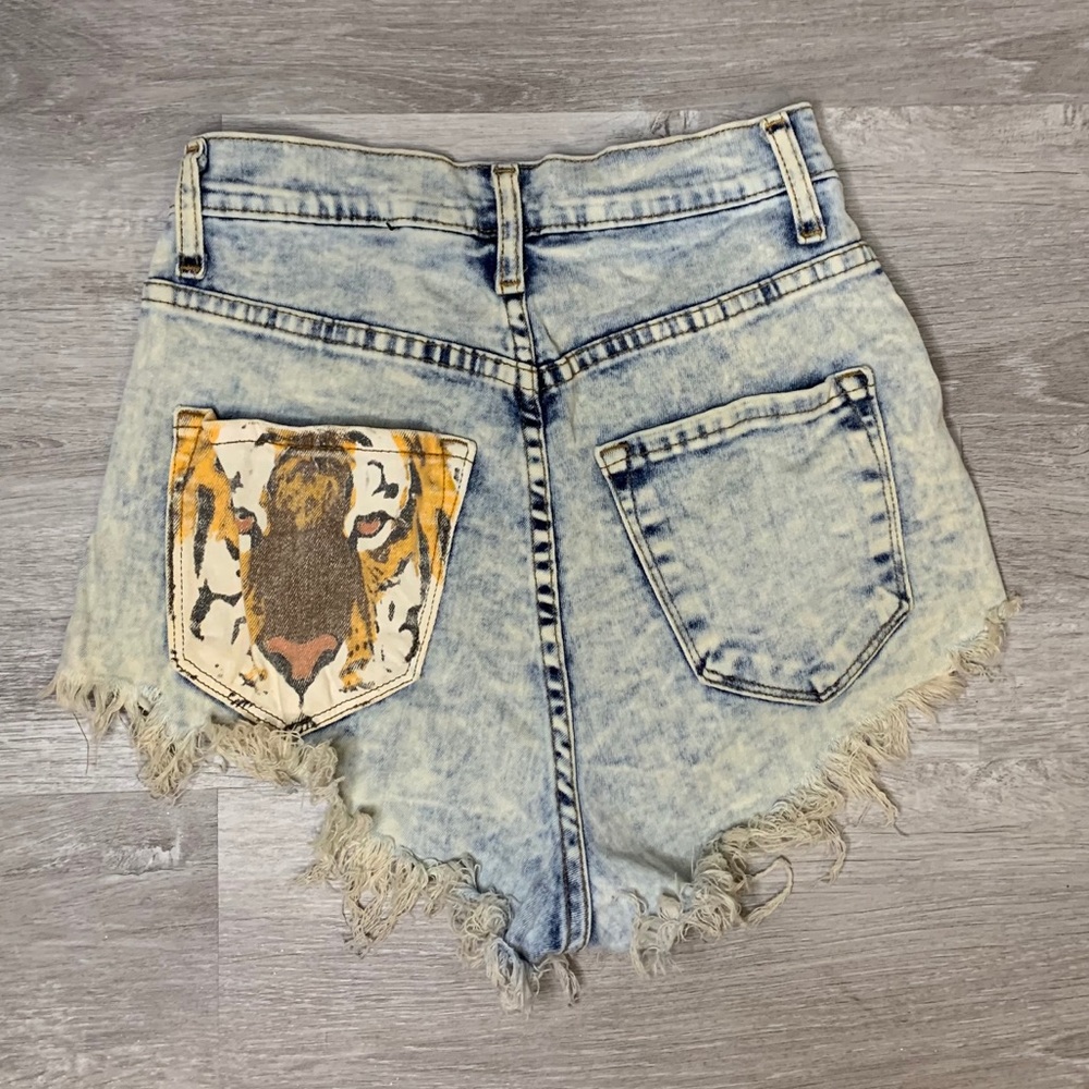 High Waisted Jean shorts